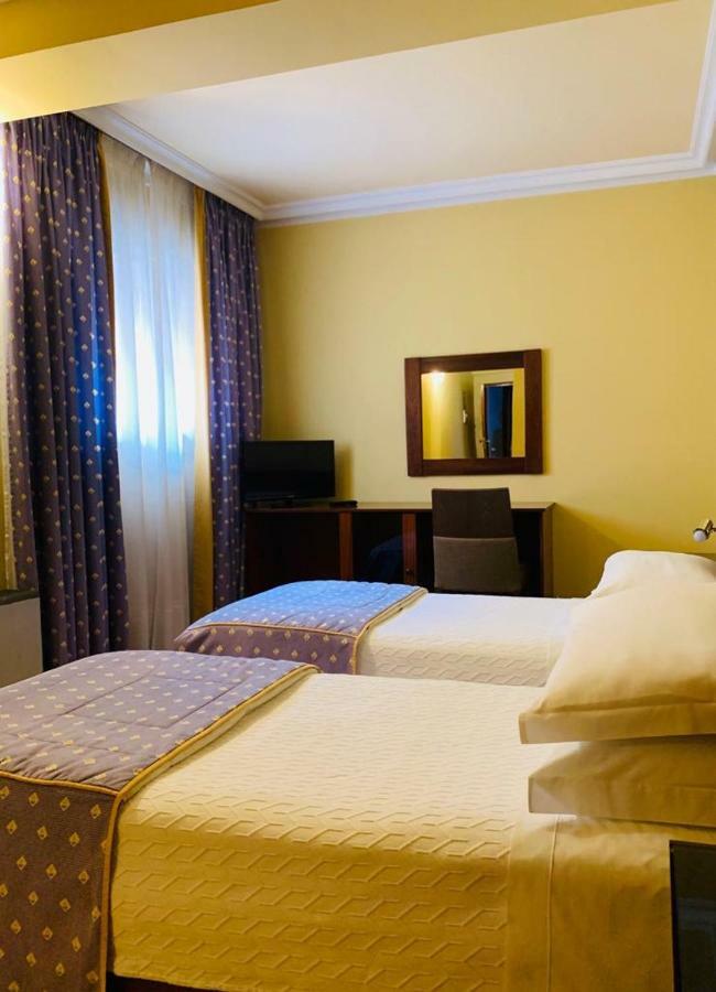 Hotel Valenca Do Minho Buitenkant foto